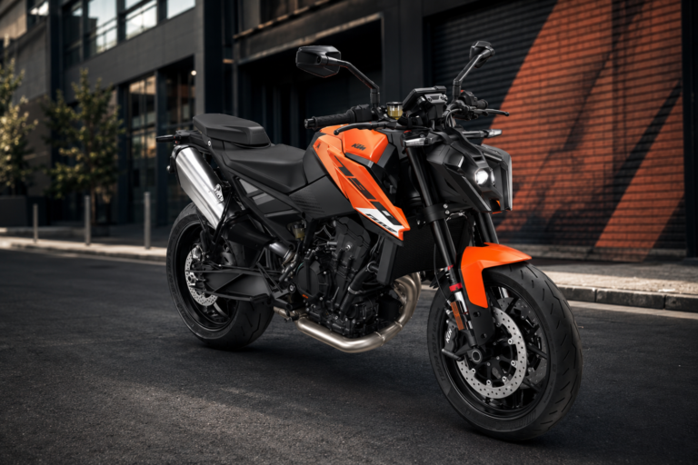 KTM 790 Duke 2027: más tecnología y mejor ergonomía